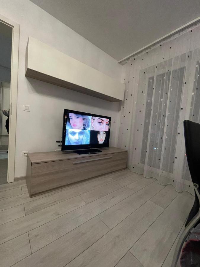 Apartament Coresi Promenada Coresi Braşov Esterno foto